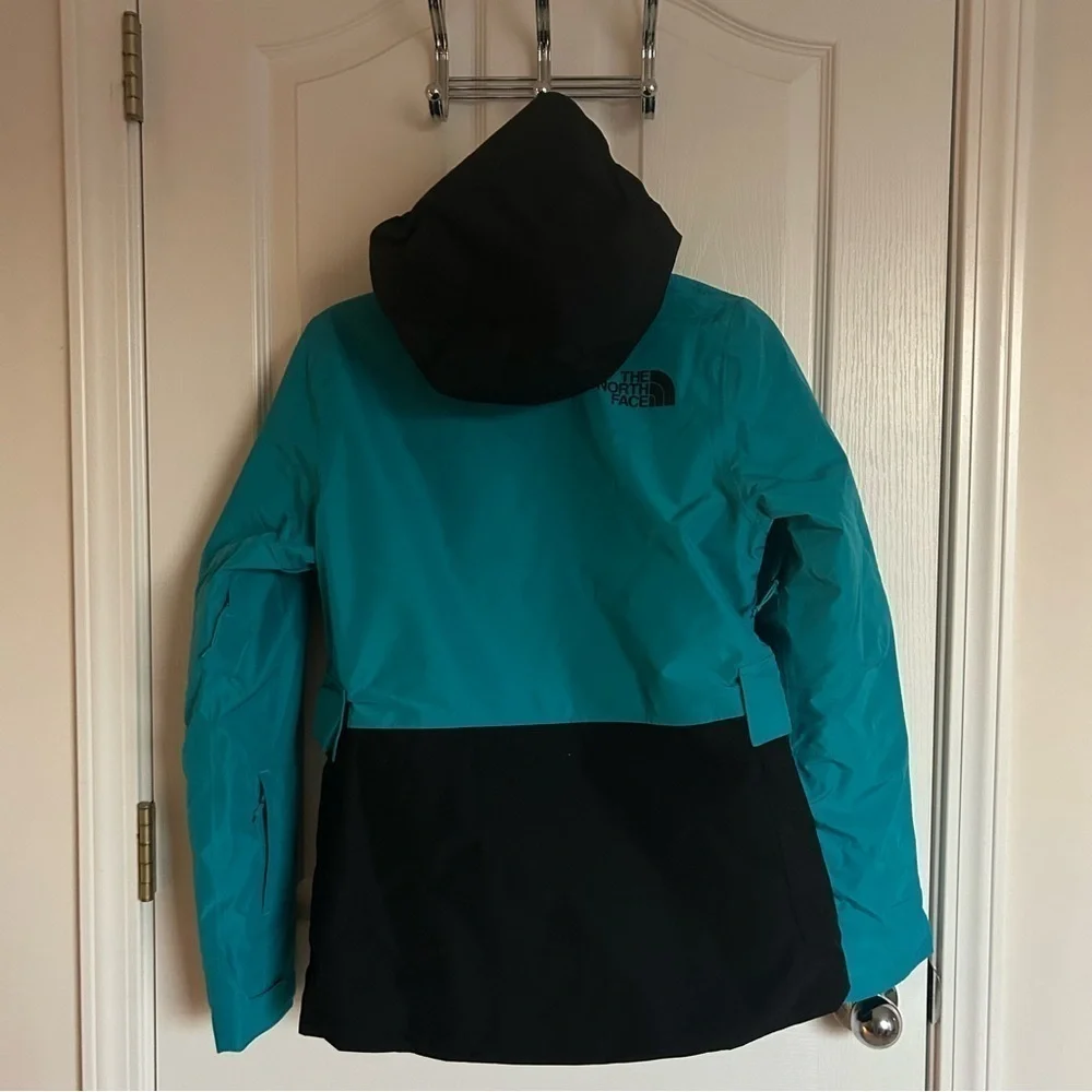THE NORTH FACE Garner Triclimate Ski Jacket in Enamel Blue/TNF Black/Enamel Blue